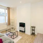 Central London 3-Bed Apartment Near Oxford Street